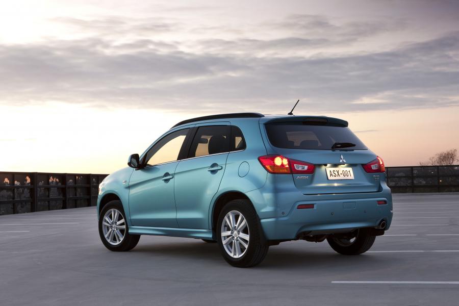  Mitsubishi ASX 2010 года  (AU) (фото 16 из 18)